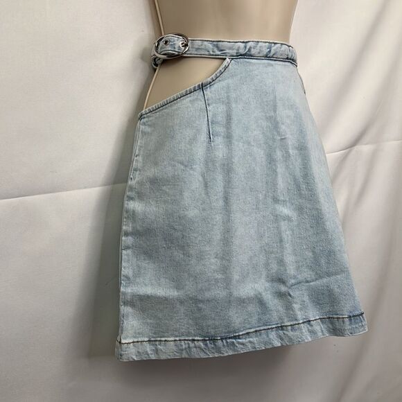We Wore What cut out indigo zero super light denim mini skirt size small NWT - Picture 4 of 16